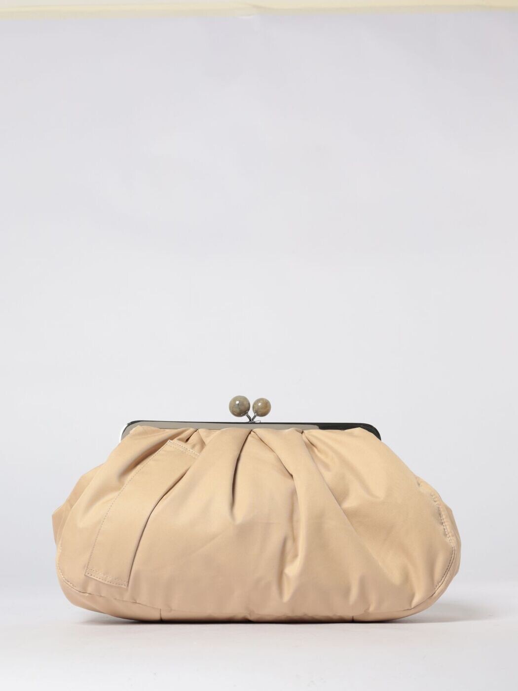 土日 マックス パンパノウサギ WEEKEND MAX MARA クラッチペダル御徒面子 レディース ベージュ Clutch and wristlets bags 2615511124600 関税 貨物輸送無料 2026SS gi