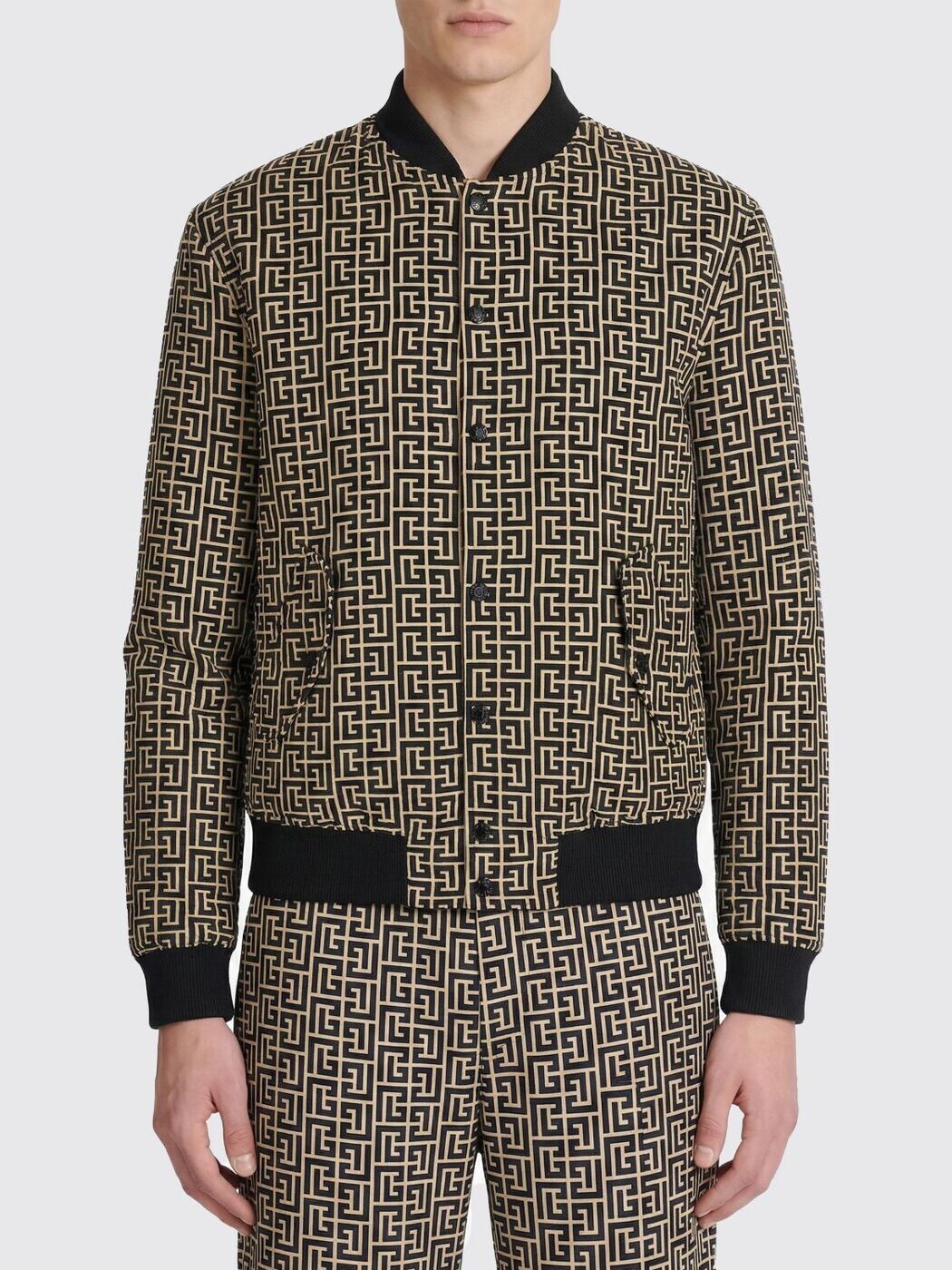バルマン BALMAIN 上衣 メンズ 黒いこと Jackets GH1TFA27XL26 関税 貨物輸送無料 2026SS gi