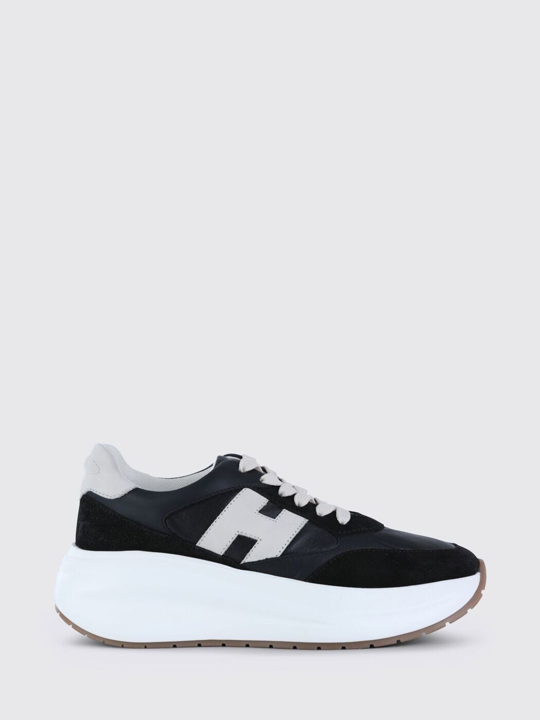 ホーガン HOGAN スニーカー レディース ブラック Sneakers HXW6960GA40UHG Black 関税 送料無料 2026SS gi|BRANDSHOP「il Tesoro」