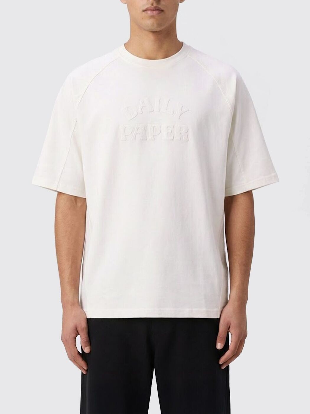 デイリーペーパー DAILY PAPER Tシャツ メンズ ホワイト T-shirts 2610019 White 関税 送料無料 2026SS gi｜BRANDSHOP「il Tesoro」