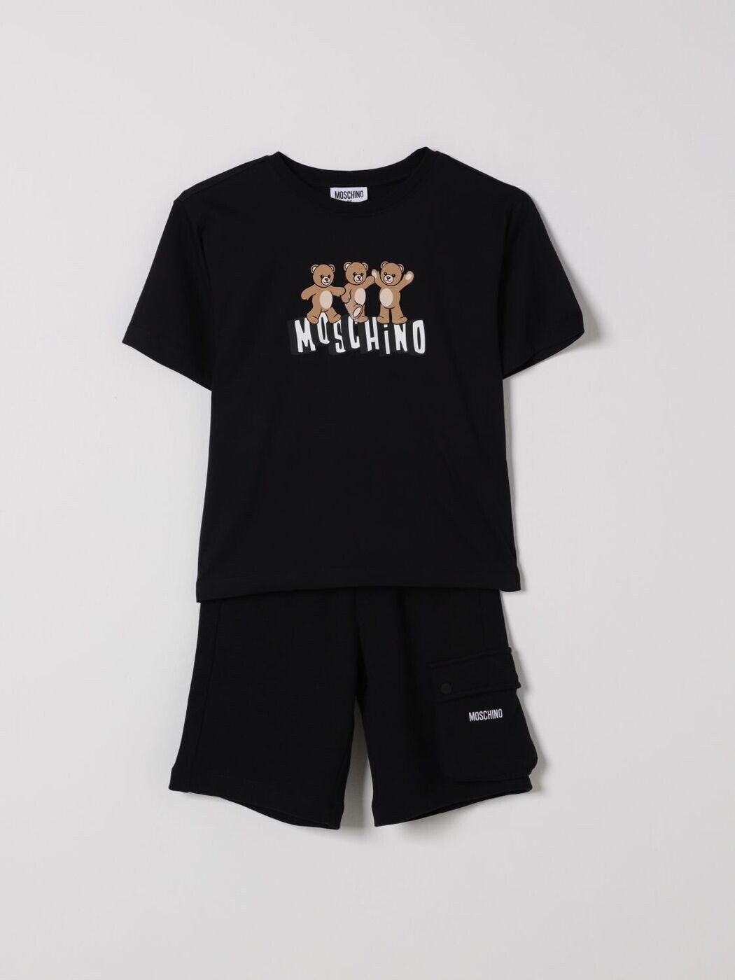 モスキーノ MOSCHINO セットアップ ボーイズ Jumpsuits HUG00WLCA88 関税 貨物輸送無料 2026SS gi