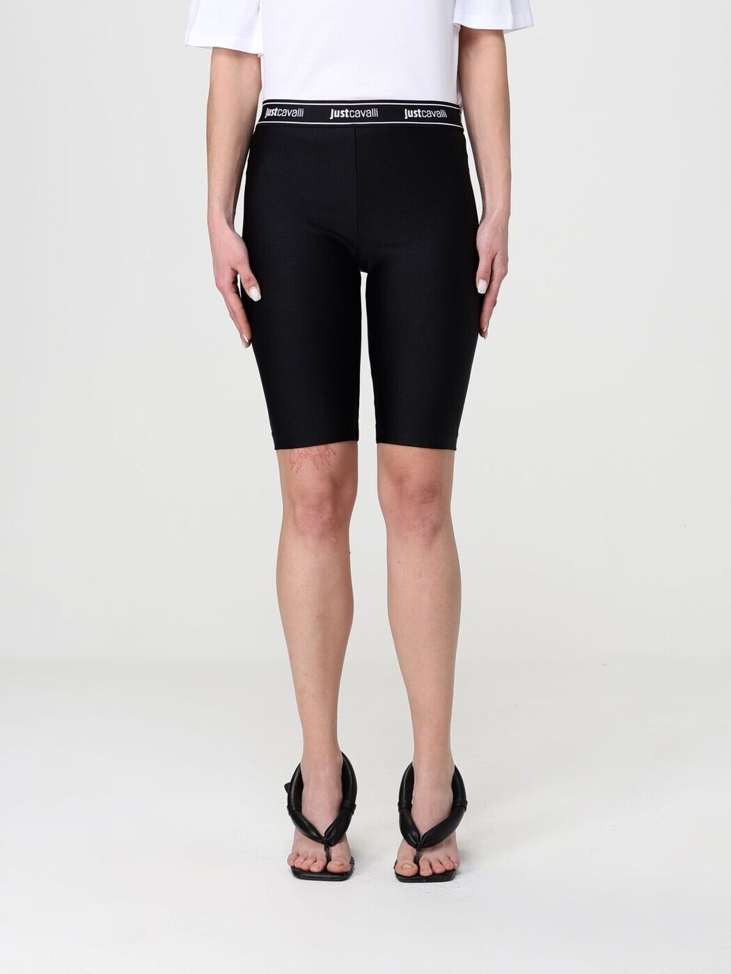 ジャスト カヴァリ JUST CAVALLI デニムショーツ ショーツ レディース ブラック Denim shorts 80PAC107J0108 Black 関税 送料無料 2026SS gi｜BRANDSHOP「il Tesoro」