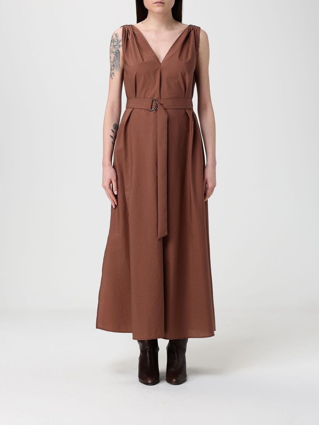 ブルネロクチネリ BRUNELLO CUCINELLI 衣裳 御召しもの レディース 赤いこと Dresses M0F79A5092 関税 貨物輸送無料 2026SS gi
