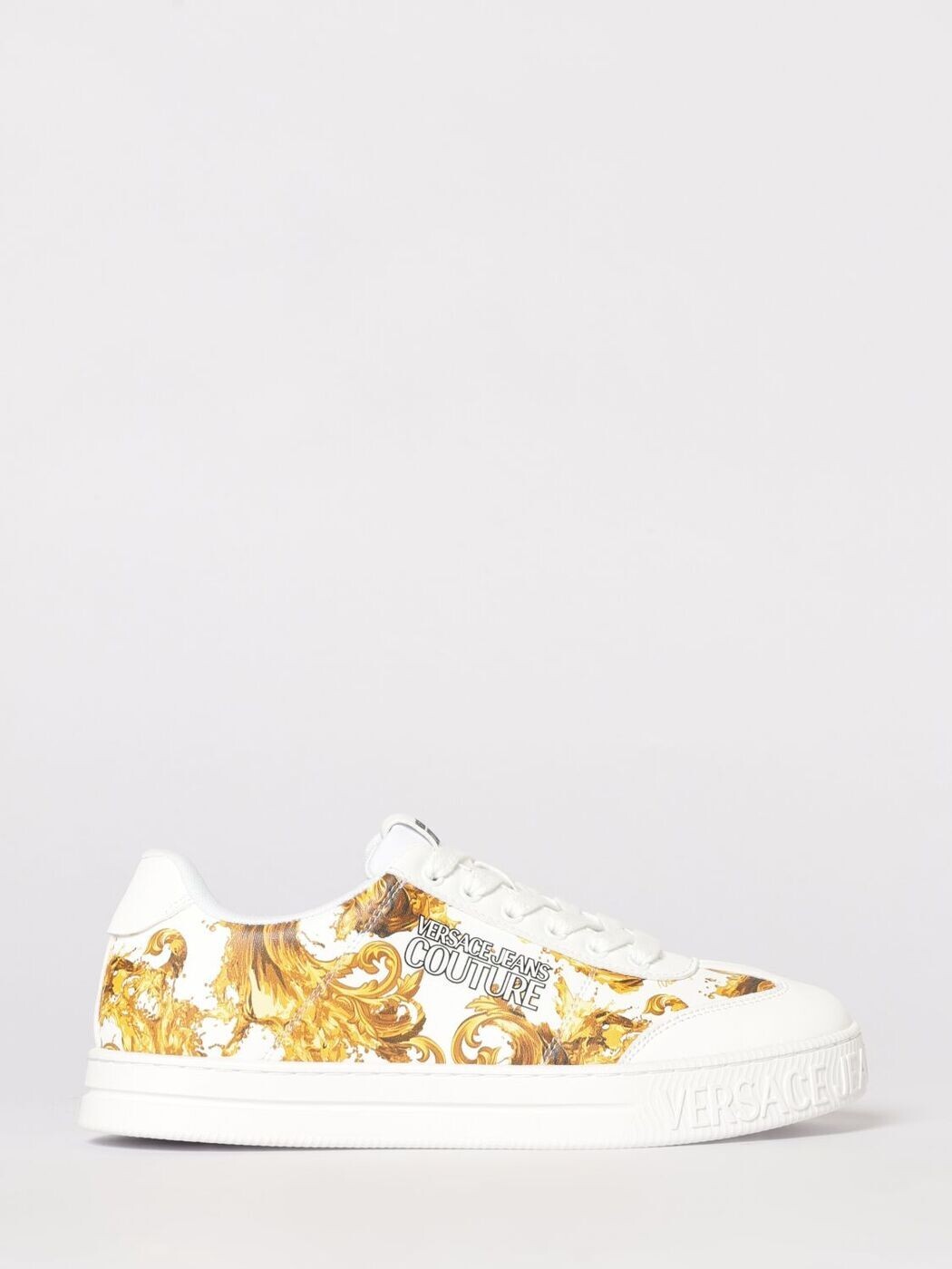 ヴェルサーチ デニム クチュール VERSACE JEANS COUTURE スニーカー メンズ 白いこと Sneakers 80YA3SK6ZSE04 関税 貨物輸送無料 2026SS gi