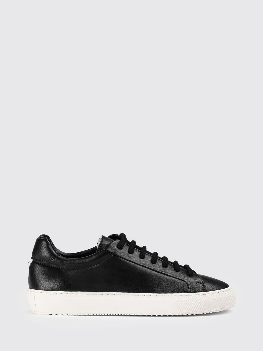 デュカルス DOUCAL'S スニーカー レディース ブラック Sneakers DD8901JESSUF281 Black 関税 送料無料 2026SS gi｜BRANDSHOP「il Tesoro」