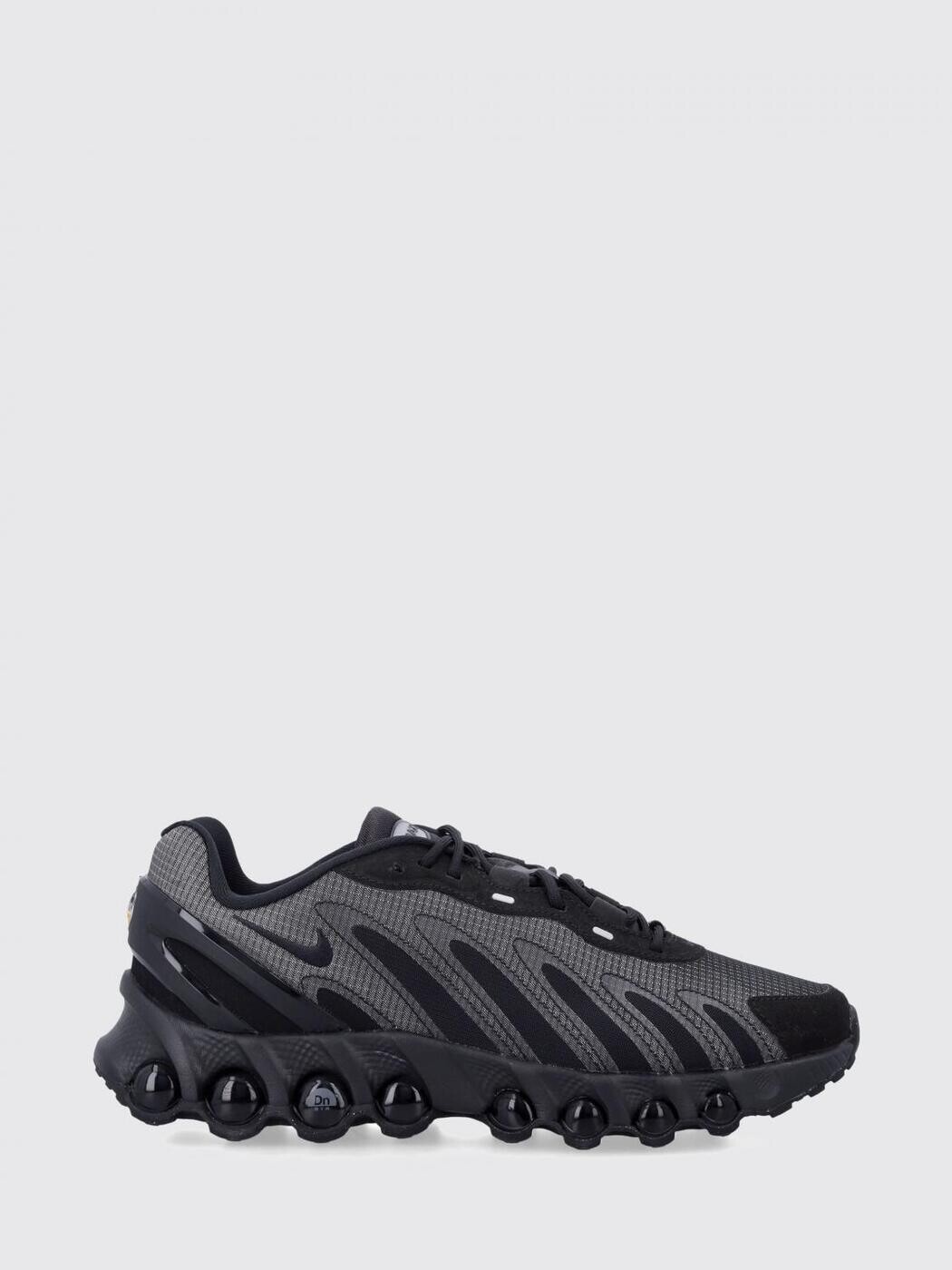 ナイキ NIKE スニーカー メンズ 黒いこと Sneakers HV4525 関税 貨物輸送無料 2025AW gi