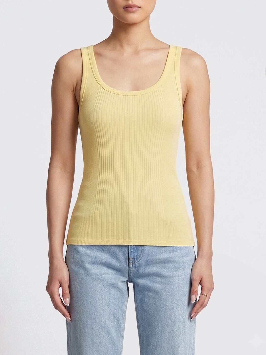 ジャックムス JACQUEMUS プルオーバー トップス レディース 黄色 T-shirts and tops TSW00559AJ00103 関税 貨物輸送無料 2026SS gi