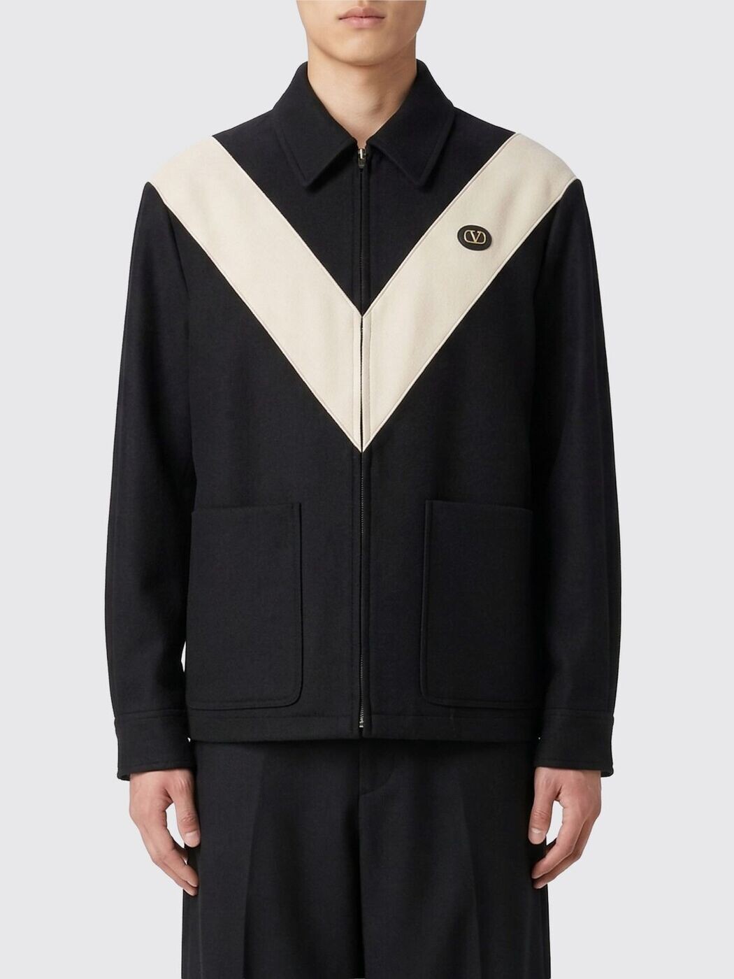 バレンチノ VALENTINO トレンチ 厚地の外套 メンズ 黒いこと Coats and Trench 8V3CIQ11AWA 関税 貨物輸送無料 2026SS gi