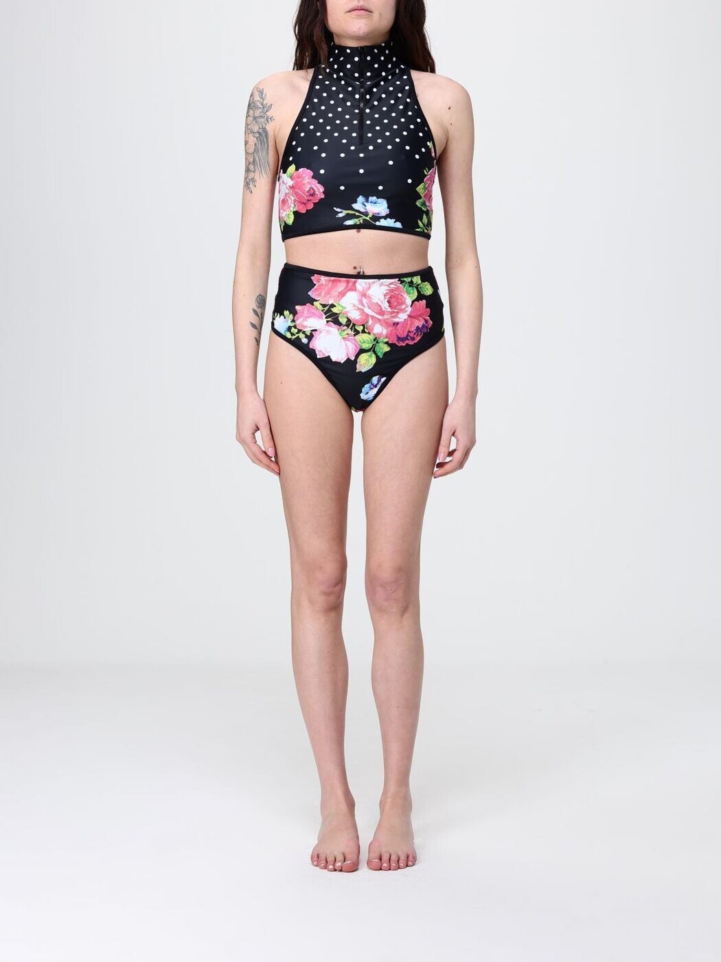 モスキーノクチュール MOSCHINO COUTURE 水泳着 スイムウェア レディース 黒いこと Swimwear 42050577 関税 貨物輸送無料 2026SS gi