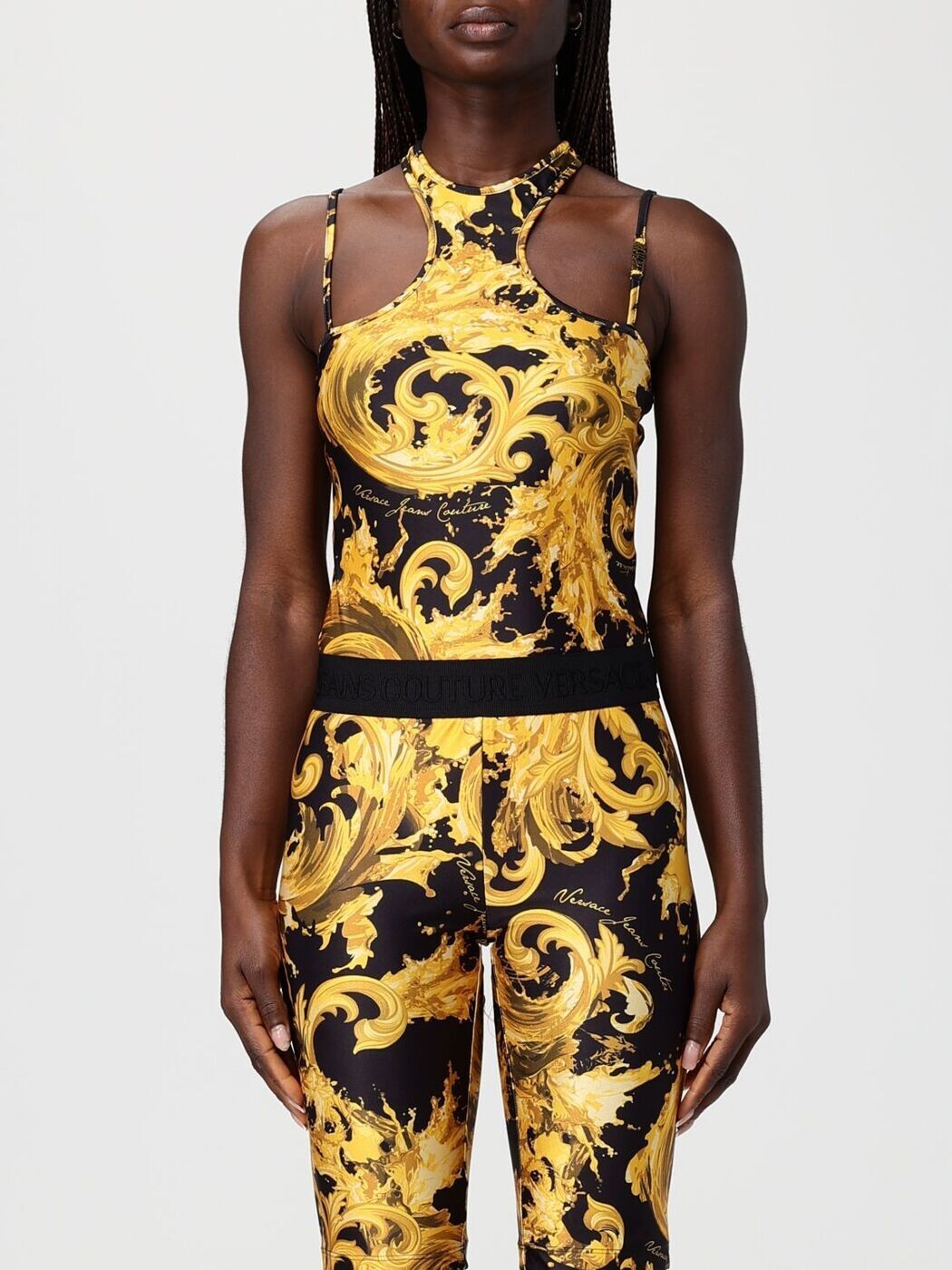 ヴェルサーチェ・ジーンズ・クチュール VERSACE JEANS COUTURE プルオーバー トップス レディース 黒いこと T-shirts and tops 80HAM211JS532 関税 貨物輸送無料 2026SS gi