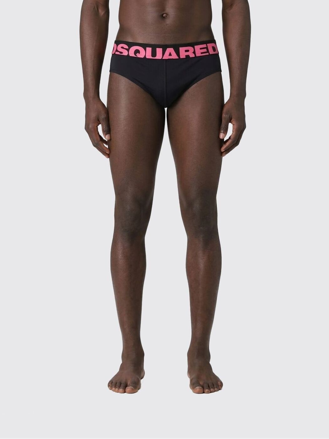ディースクエアード DSQUARED2 水泳着 スイムウェア メンズ 黒いこと Swimwear D7B2E6590 関税 貨物輸送無料 2026SS gi