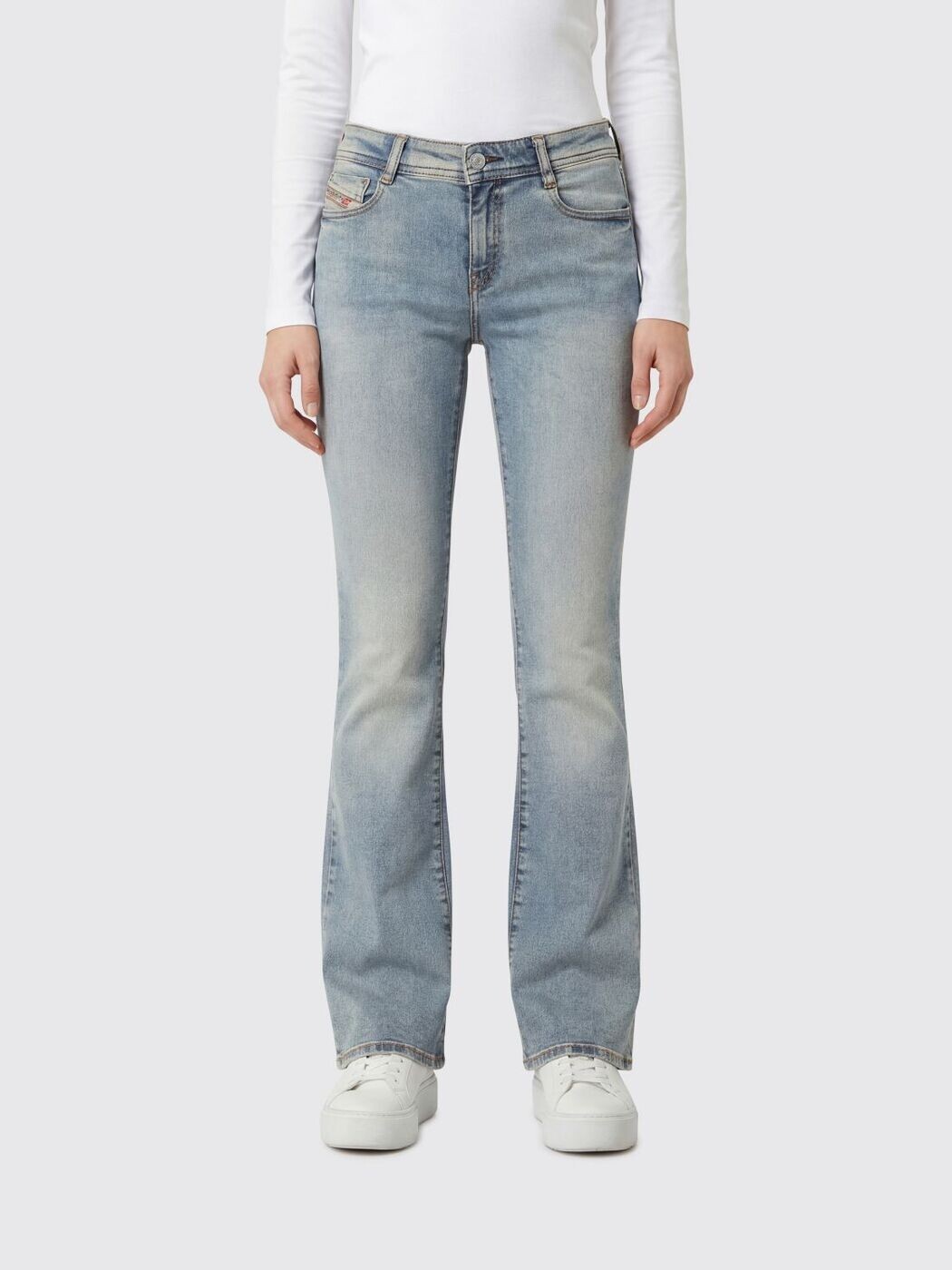 ディーゼル DIESEL ジーンズ レディース 青み Jeans A110030BEBH 関税 貨物輸送無料 2026SS gi
