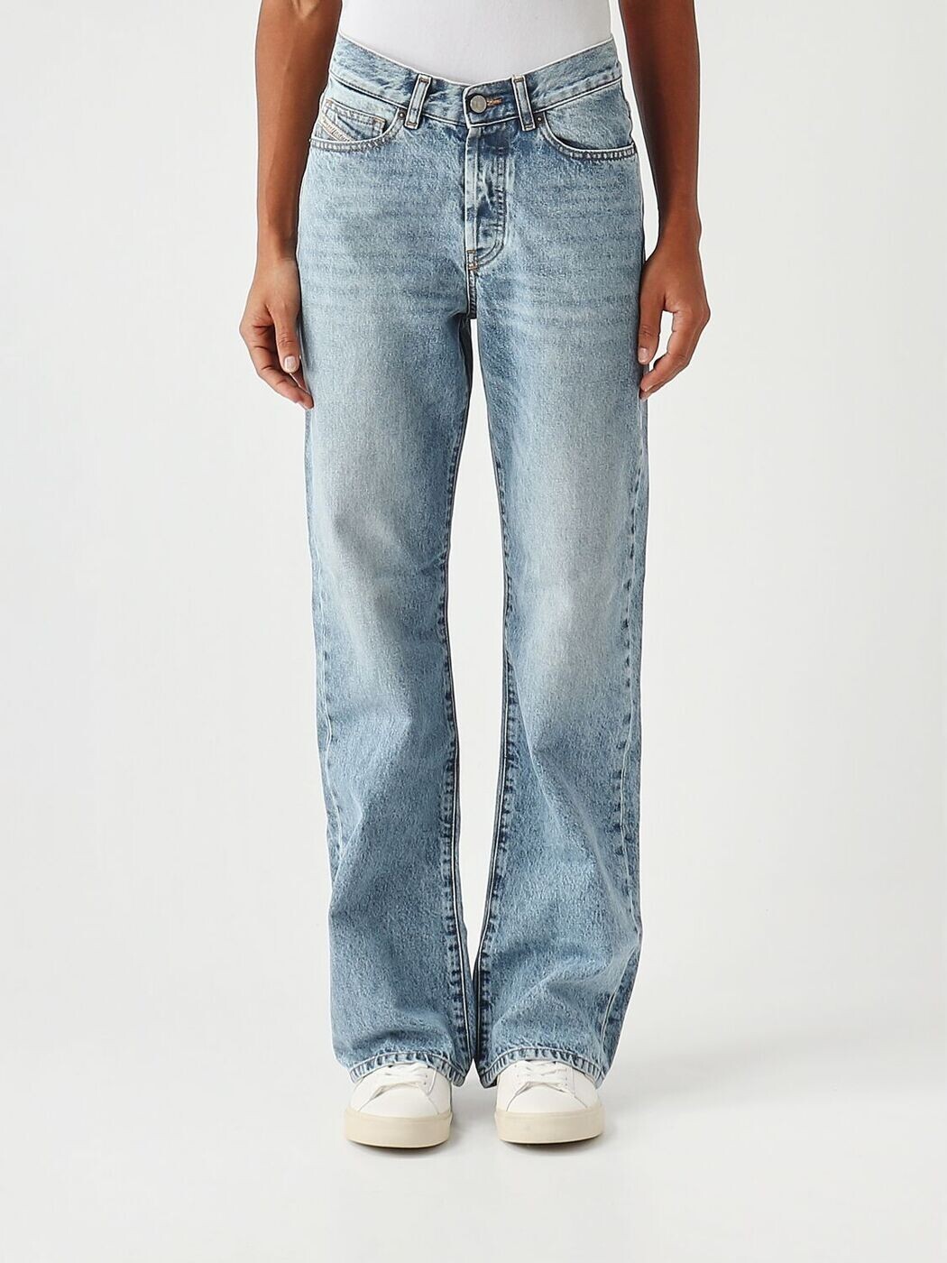 ディーゼル DIESEL ジーンズ レディース 青み Jeans A1987109I29 関税 貨物輸送無料 2026SS gi