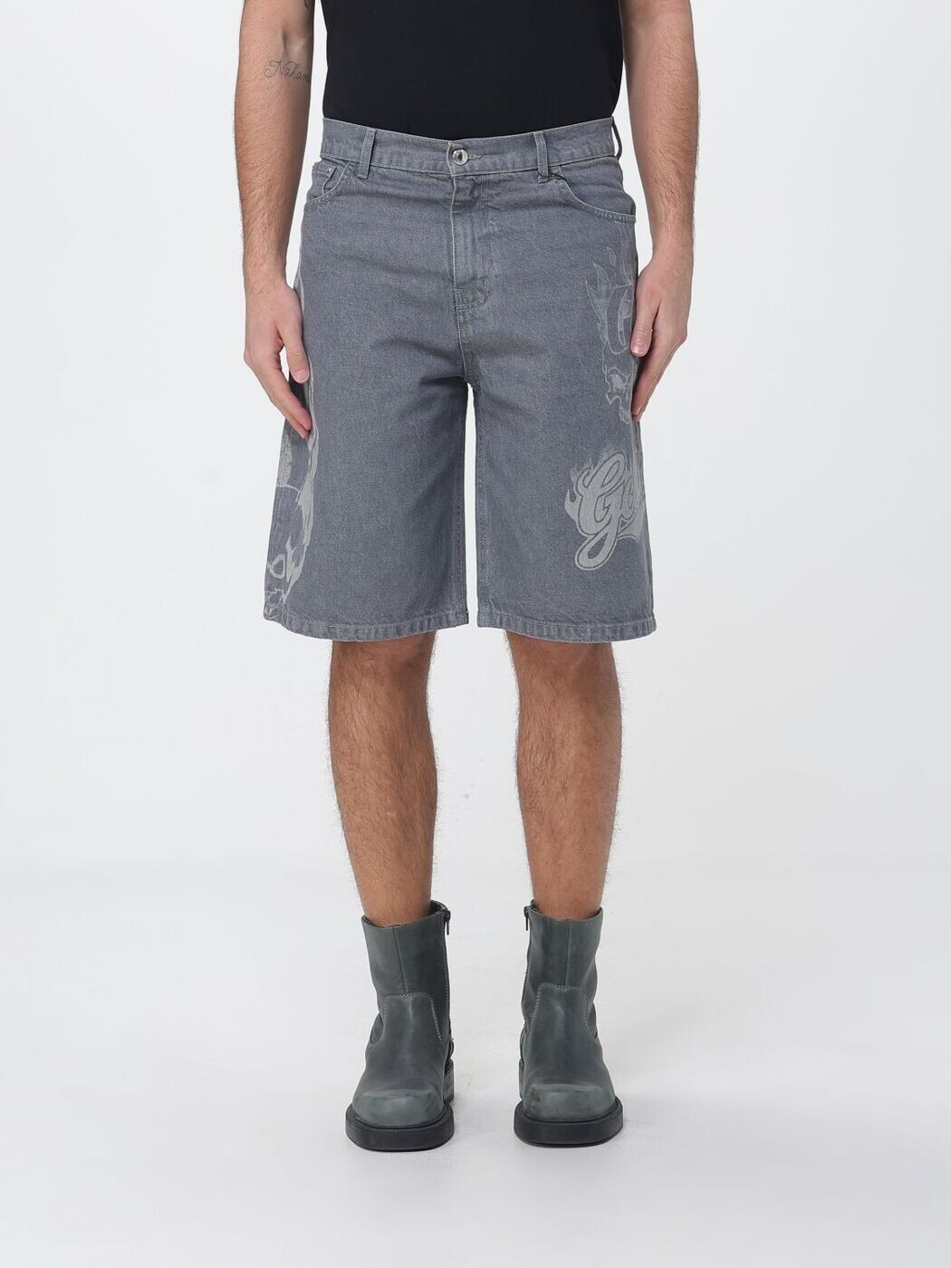 ジーシーディーエス GCDS ショーツ メンズ グレー Shorts C1MWQL222D069 Grey 関税 送料無料 2026SS gi｜BRANDSHOP「il Tesoro」