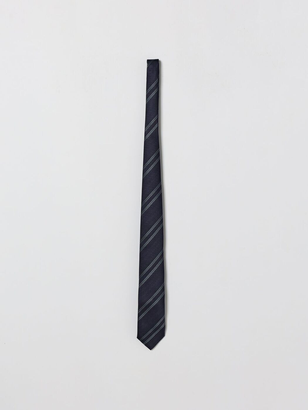 ブルネロ クチネリ BRUNELLO CUCINELLI 蝶タイ タイ王国 タイ メンズ 米国海軍 Ties and bow ties MR8380018 関税 貨物輸送無料 2026SS gi