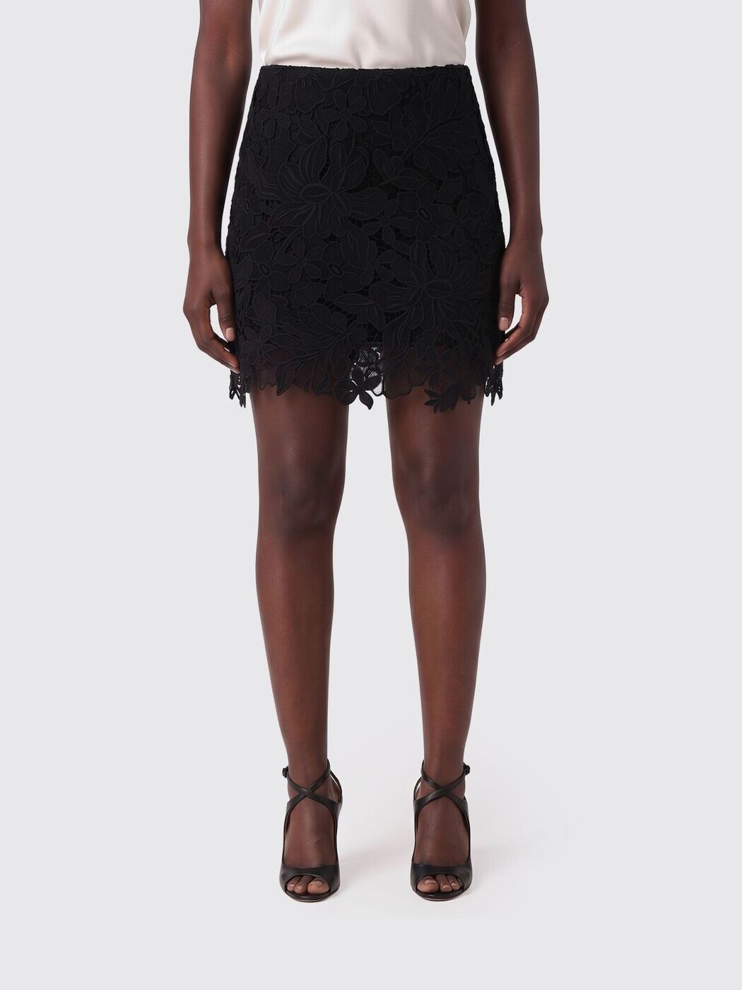 運動競技マックス SPORTMAX スコート レディース 黒いこと Skirts 2612771022600 関税 貨物輸送無料 2026SS gi レディースファッション-ボトムス