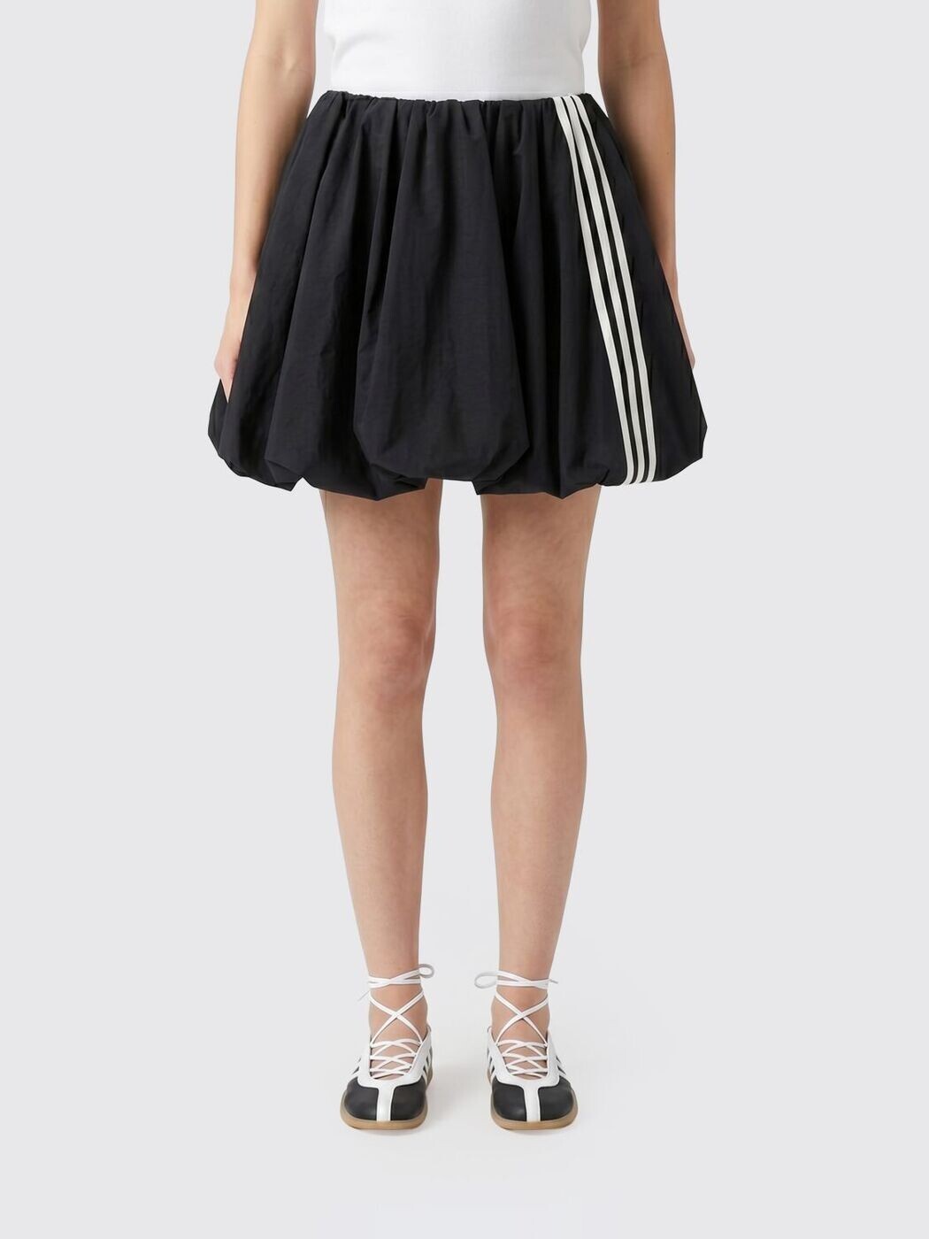 ワイスロバート・エドワード・リー Y-3 ジーンズさる股引き さる股引き レディース 黒いこと Denim shorts KF1092 ~ 関税 貨物輸送無料 2026SS gi