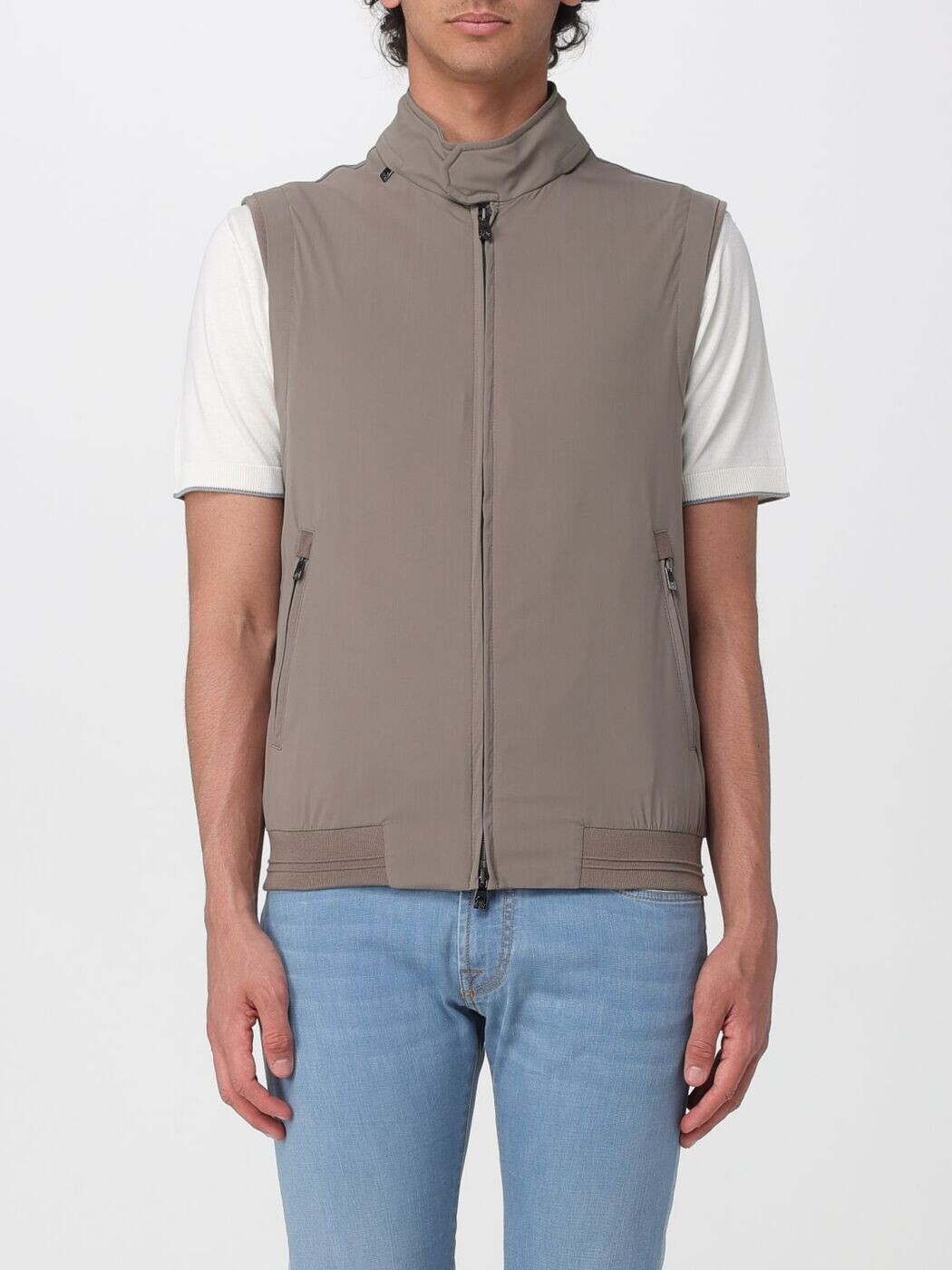 コルネリアーニ CORNELIANI ジレ より良い メンズ ベージュ Vests 27C5X02720123 関税 貨物輸送無料 2026SS gi