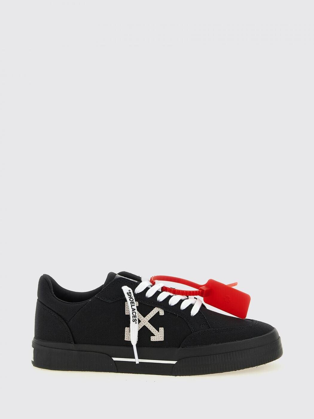 象牙色 OFF WHITE スニーカー メンズ 黒いこと Sneakers OMIA293C99FAB003 関税 貨物輸送無料 2026SS gi