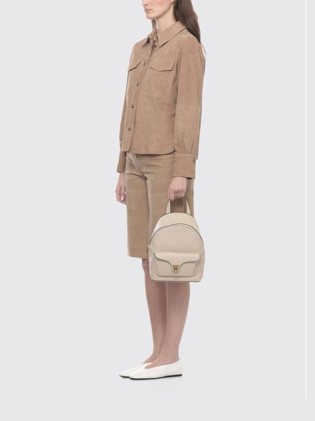 コチネレ COCCINELLE 背嚢 うしろ側容器に並べる レディース ベージュ Backpacks and bum bags E1TFK140101 関税 貨物輸送無料 2026SS gi