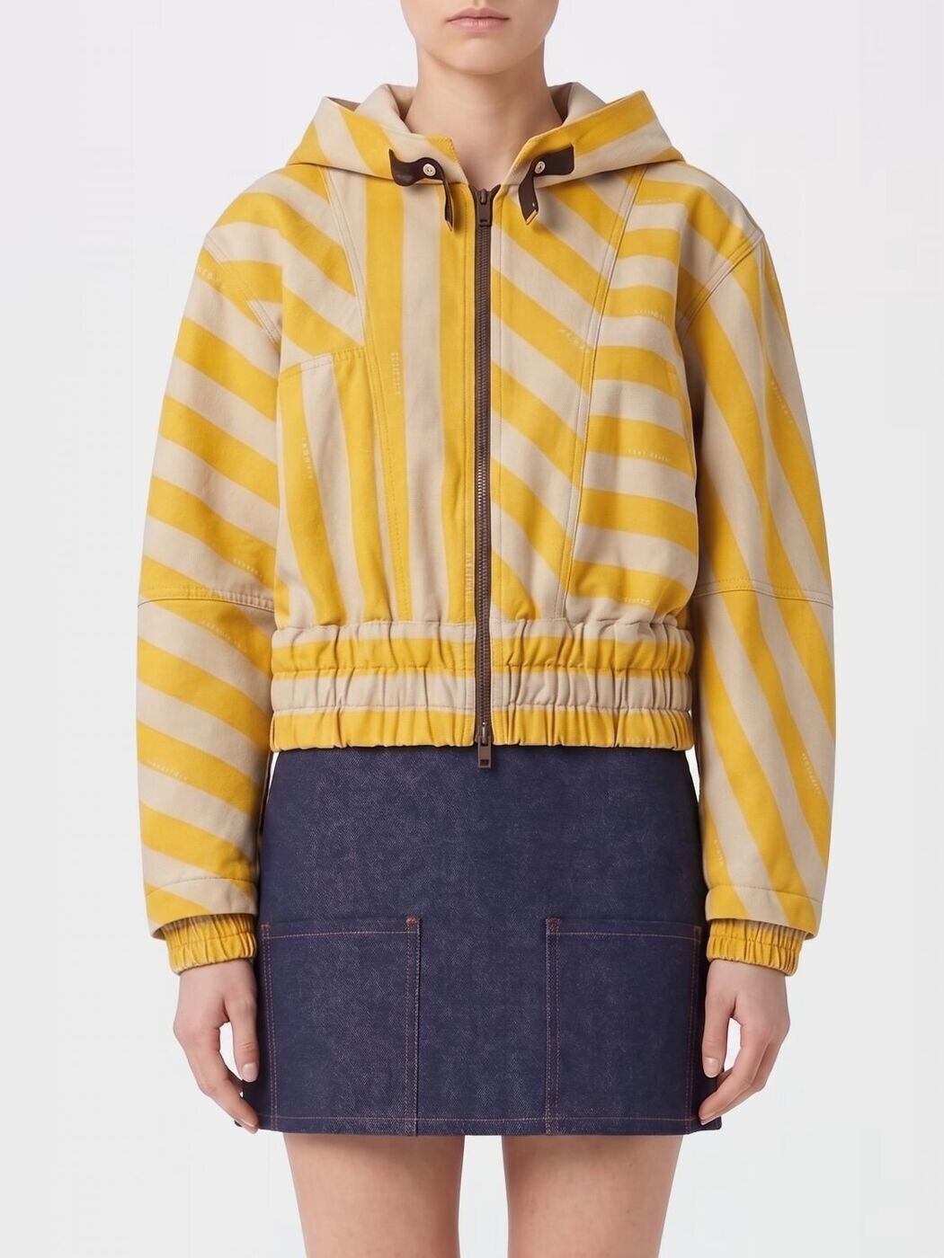 フェンディ FENDI 背広上衣 背広 上衣 レディース 黄色 Suit Jackets FLF858AOHU 関税 貨物輸送無料 2026SS gi