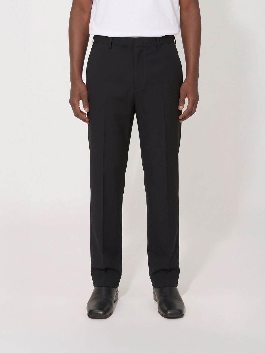 グッチ GUCCI ズボン ズボン下 メンズ 黒いこと Trousers 864053ZAUP6 関税 貨物輸送無料 2026SS gi