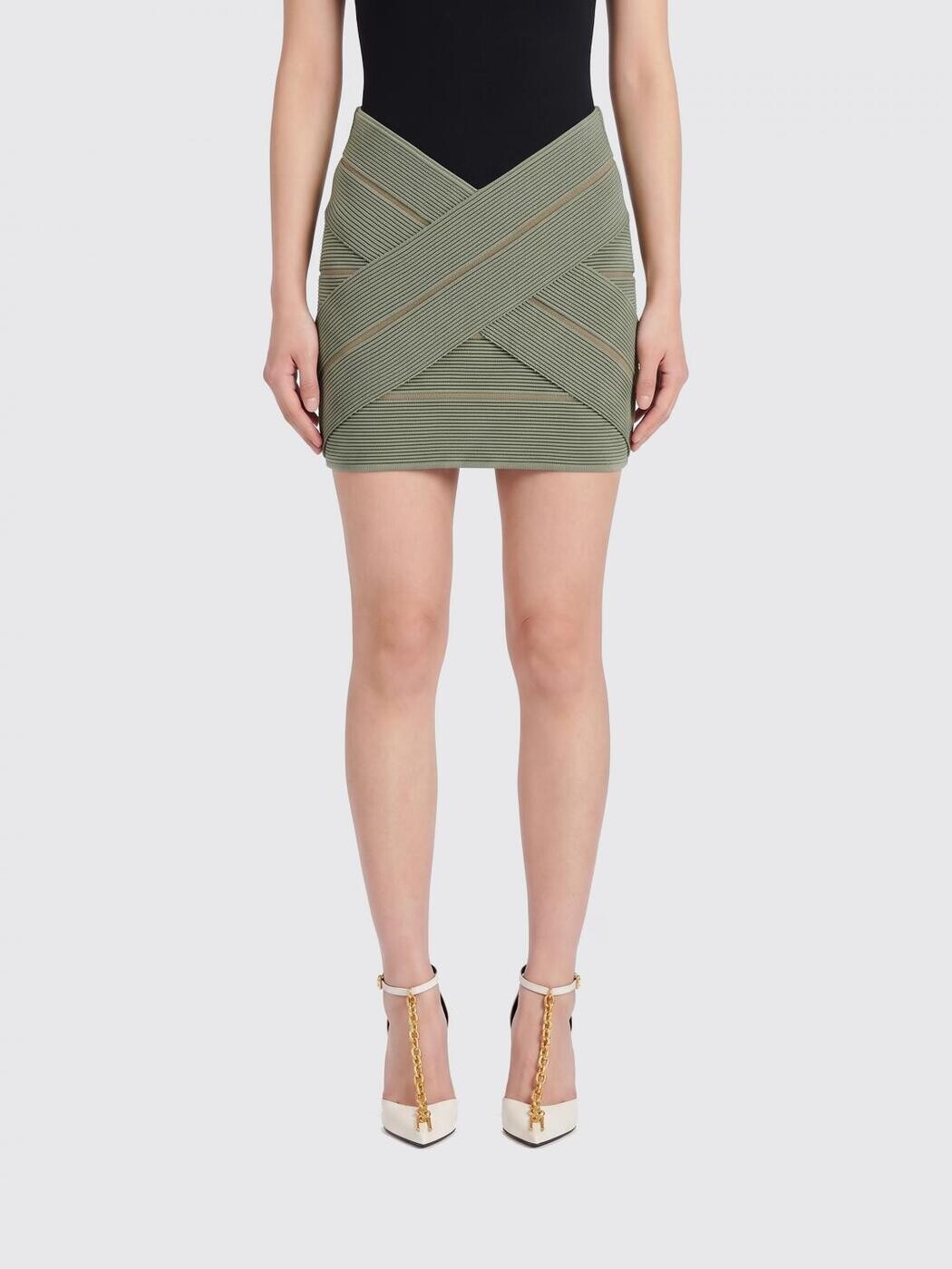バルマン BALMAIN スコート レディース 緑であること Skirts GF0LBB48KJ75 関税 貨物輸送無料 2026SS gi
