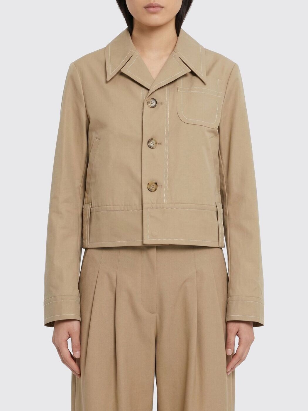 意中の女 パリス AMI PARIS 背広上衣 背広 上衣 レディース ベージュ Suit Jackets FJK883CO0132A 関税 貨物輸送無料 2026SS gi