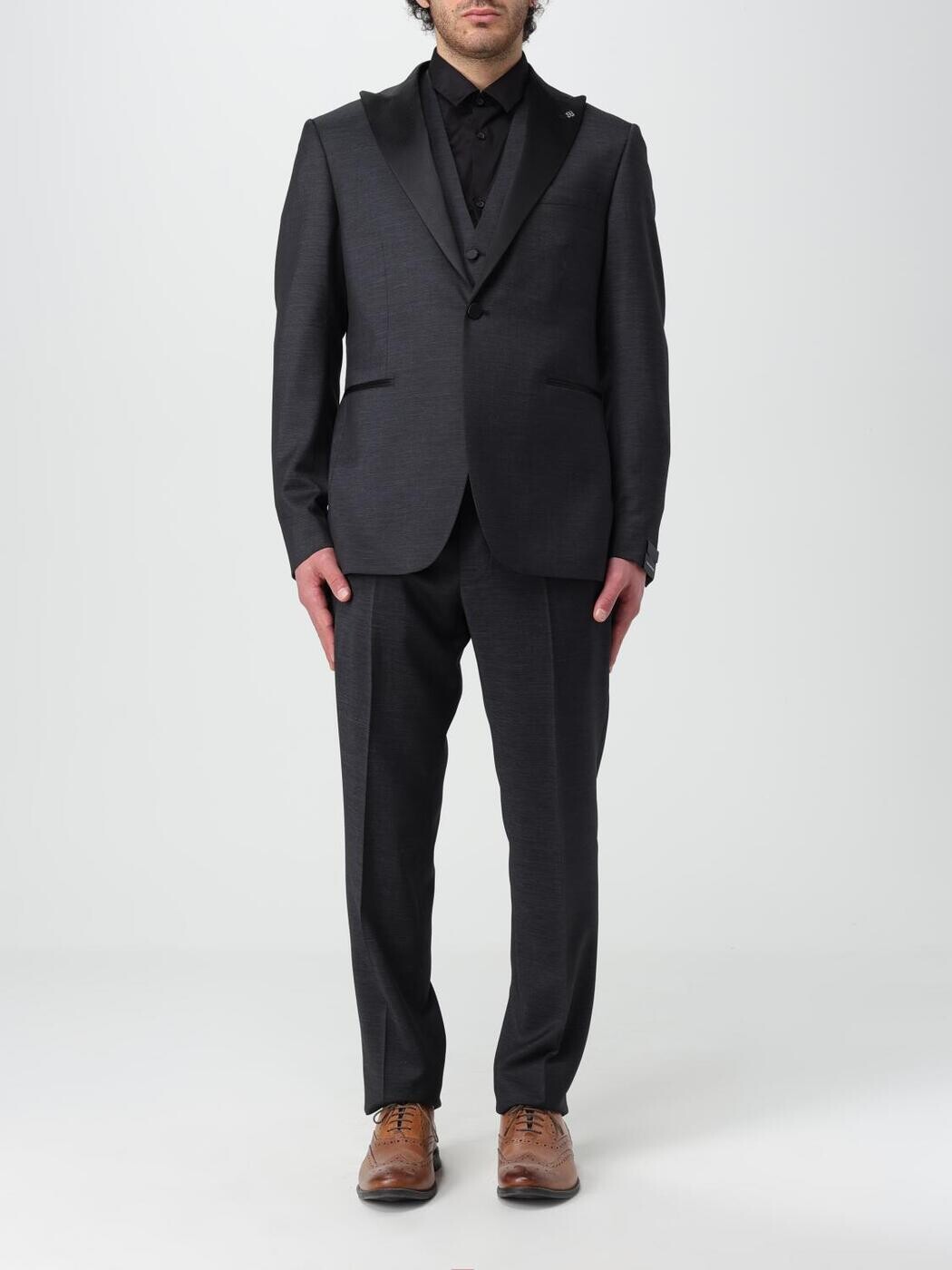 タリアトーレ TAGLIATORE フォーマル 背広 メンズ 黒いこと Formal Outfits EFNA15A01550027 関税 貨物輸送無料 2024SS gi