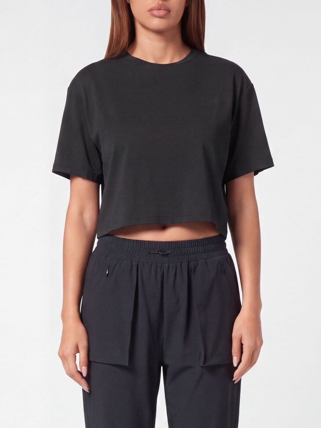 飾り気の無い・運動競技 PLEIN SPORT スポーツシャツ プルオーバー レディース 黒いこと T-shirts and polo shirts SAECWTK3560STE001N 関税 貨物輸送無料 2026SS gi