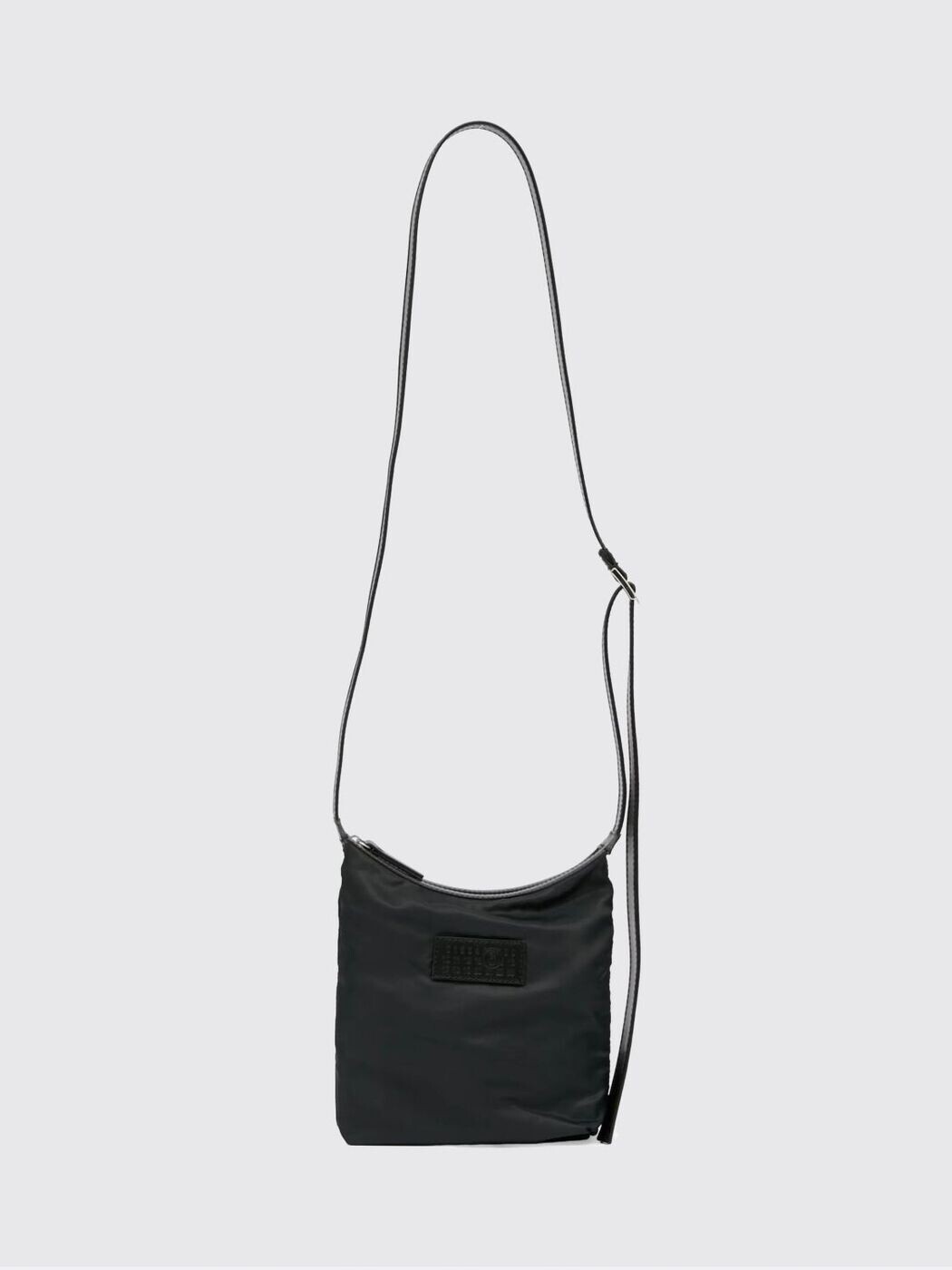 エムエム6 住みか マルジェラ MM6 MAISON MARGIELA 御徒面子 レディース 黒いこと Business bags SB6WG0026P9062 関税 貨物輸送無料 2026SS gi
