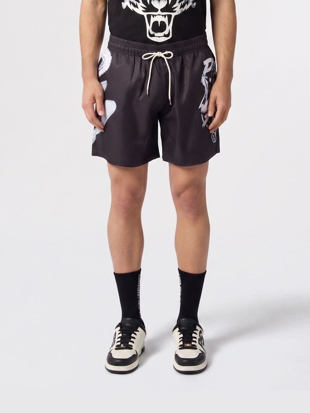 プレインスポーツ PLEIN SPORT ショーツ メンズ ブラック Shorts UAECMMT0406STE003N Black 関税 送料無料 2026AW gi|BRANDSHOP「il Tesoro」