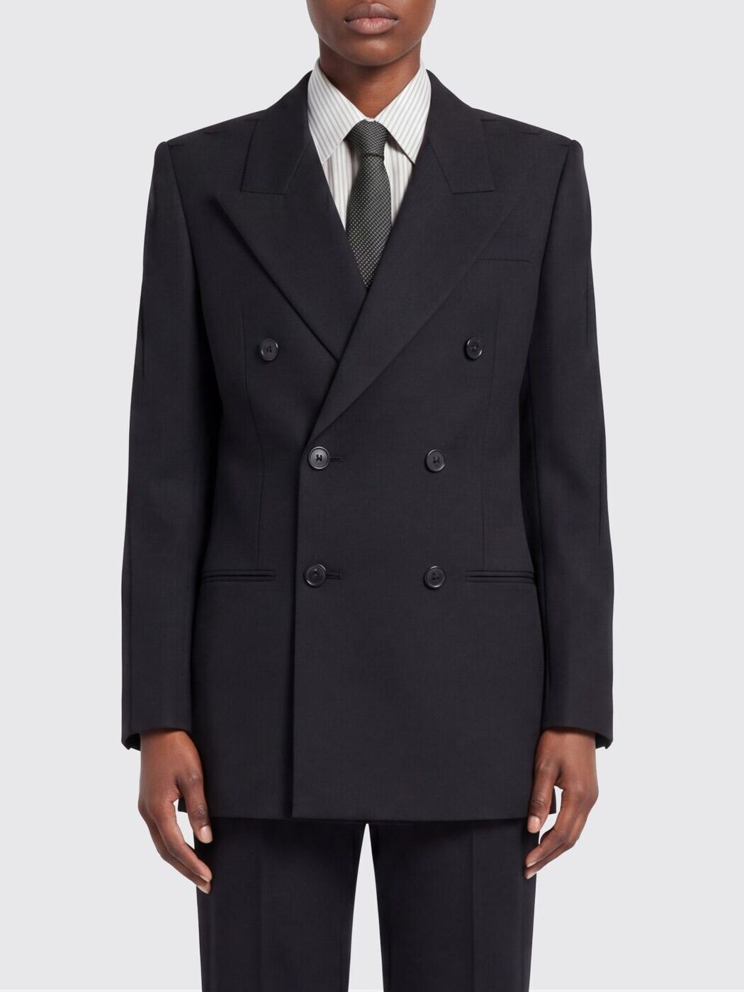 前日 サンローラン SAINT LAURENT PARIS 背広上衣 背広 上衣 レディース 黒いこと Suit Jackets 830671Y2J02 関税 貨物輸送無料 2026SS gi