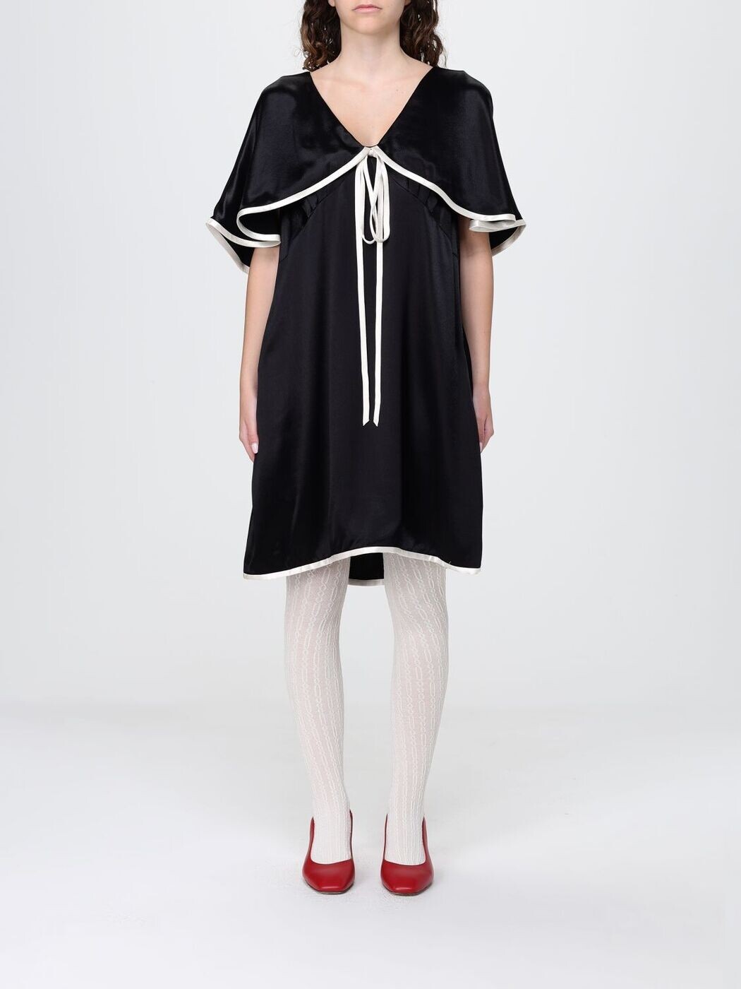 見澄ます ジェイコブス MARC JACOBS 衣裳 御召しもの レディース 黒いこと Dresses 2S6RDR002W02 関税 貨物輸送無料 2026SS gi