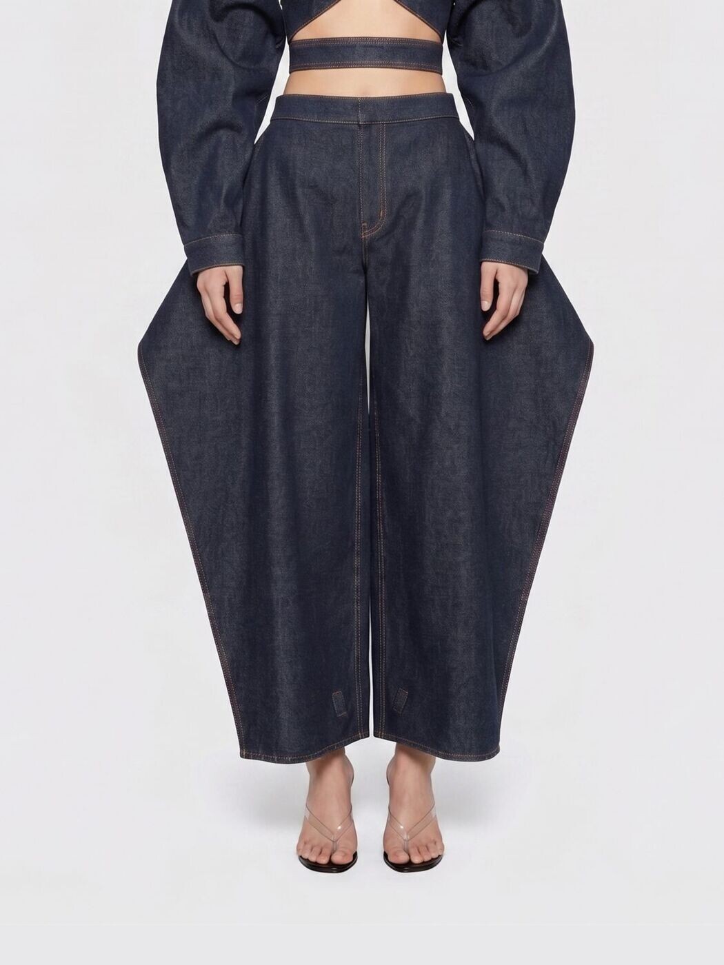 アライア ALAIA ジーンズ レディース 青碧 Jeans AA9P1341D008C 関税 貨物輸送無料 2026SS gi