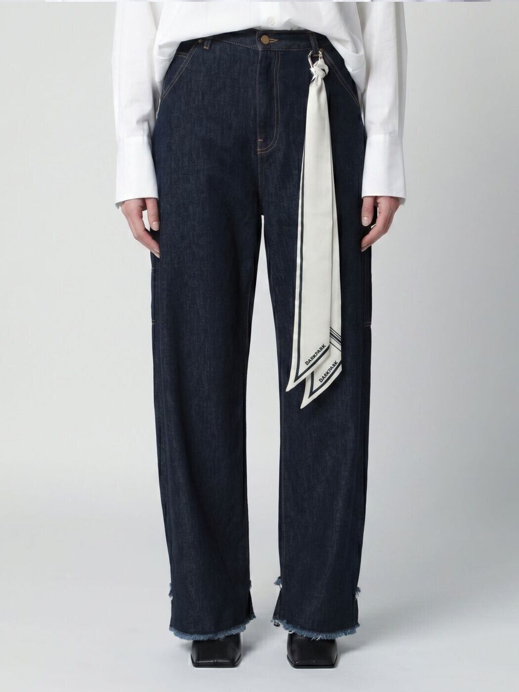うす暗い運動場 DARKPARK ジーンズ レディース 青色 Jeans WTR58DBL03 関税 貨物輸送無料 2026SS gi