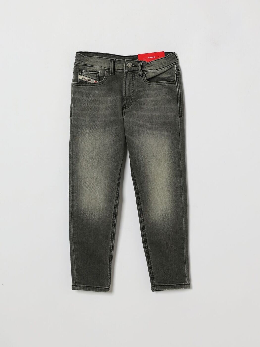 ディーゼル DIESEL レギュラーフィットジーンズ ジーンズ ボーイズ 黒いこと Regular fit jeans J00994KXBRT 関税 貨物輸送無料 2026SS gi
