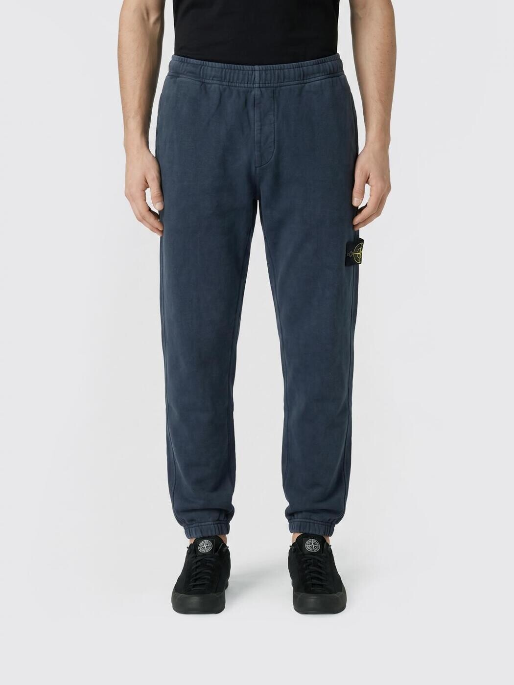 石ころ 島 STONE ISLAND ズボン ズボン下 メンズ 米国海軍 Trousers 6200012S0060 関税 貨物輸送無料 2026SS gi