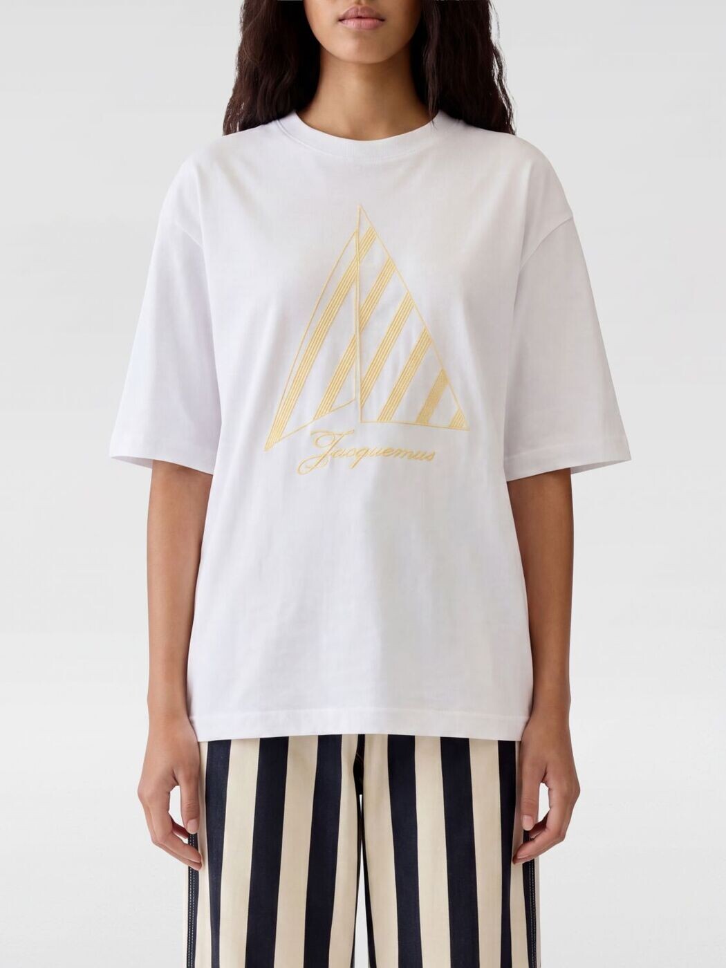 ジャックムス JACQUEMUS スポーツシャツ プルオーバー レディース 白いこと T-shirts and polo shirts TSU00321AJ00285 関税 貨物輸送無料 2026SS gi