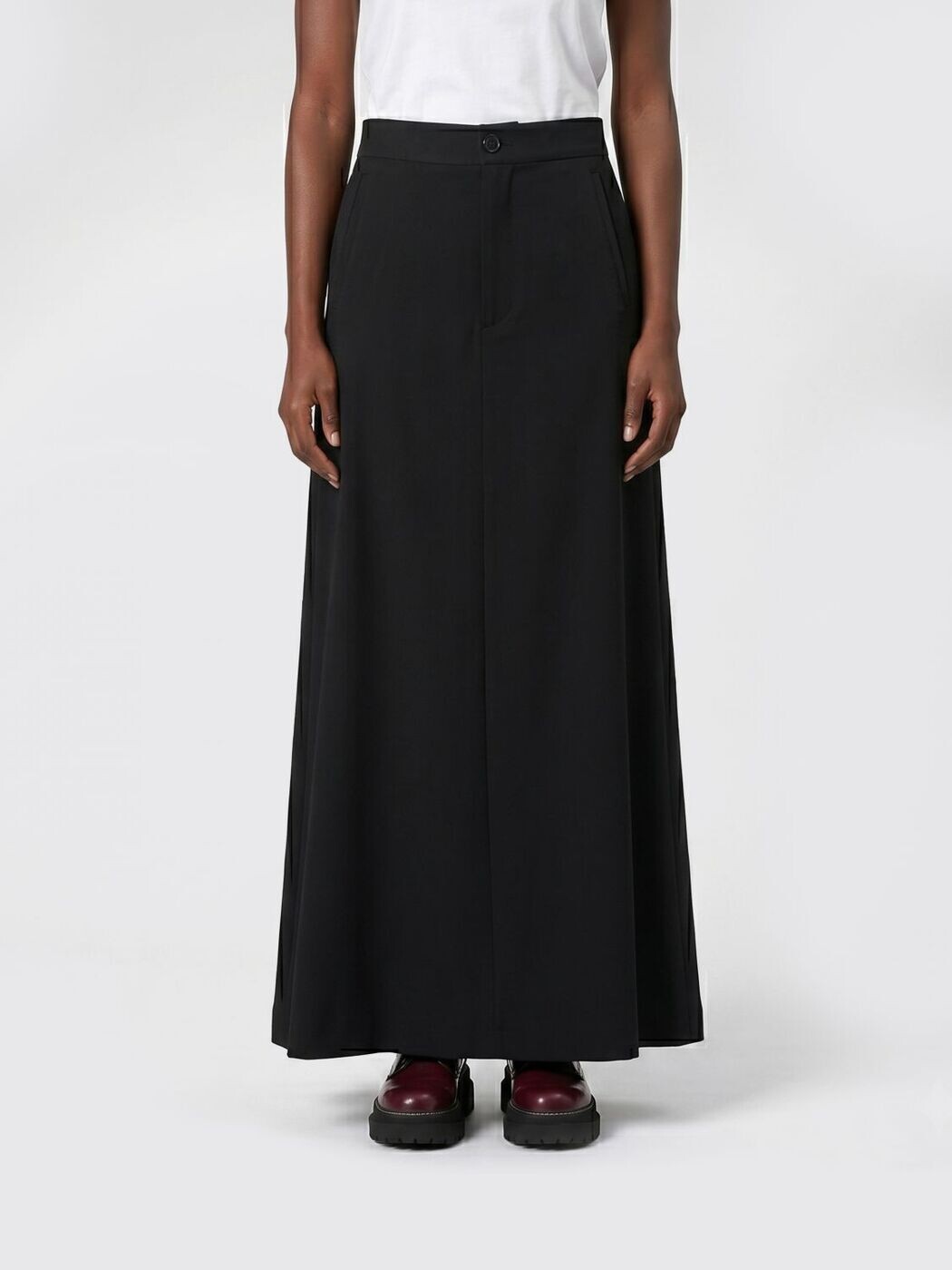 ヨウジヤマモト YOHJI YAMAMOTO スコート レディース 黒いこと Skirts YLS40130 関税 貨物輸送無料 2026SS gi