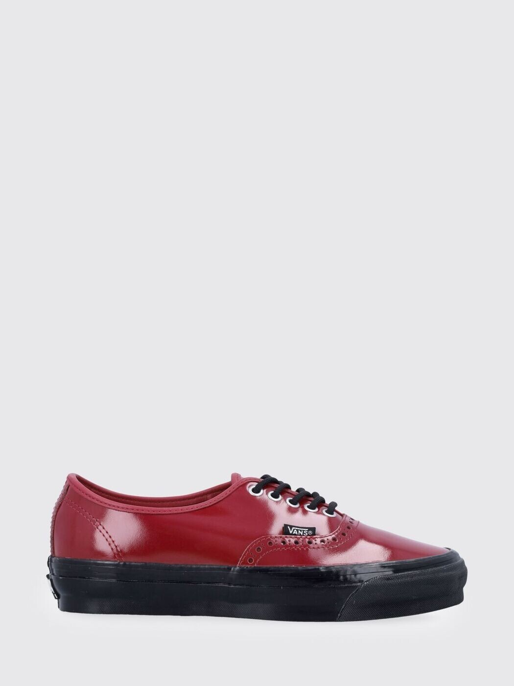 ヴァンズ VANS スニーカー メンズ 赤いこと Sneakers VN000V33 関税 貨物輸送無料 2026SS gi