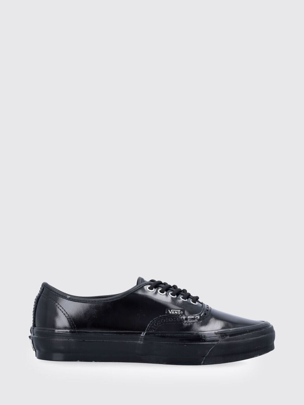 ヴァンズ VANS スニーカー メンズ 黒いこと Sneakers VN000V33 関税 貨物輸送無料 2026SS gi
