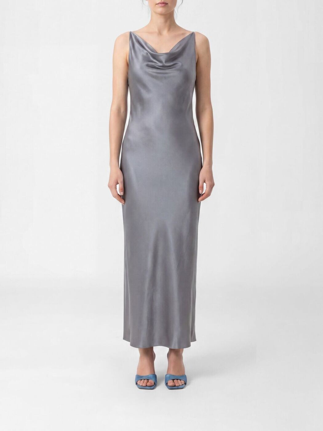 パトリツィアペペ PATRIZIA PEPE 衣裳 御召しもの レディース 薄墨色 Dresses 2A3075A748 関税 貨物輸送無料 2026SS gi