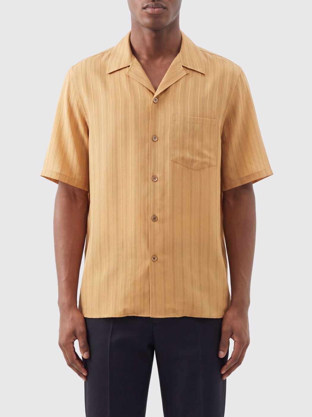 前日 サンローラン SAINT LAURENT PARIS ティーシャツ メンズ ベージュ Shirts 860621Y7J39 関税 貨物輸送無料 2026SS gi