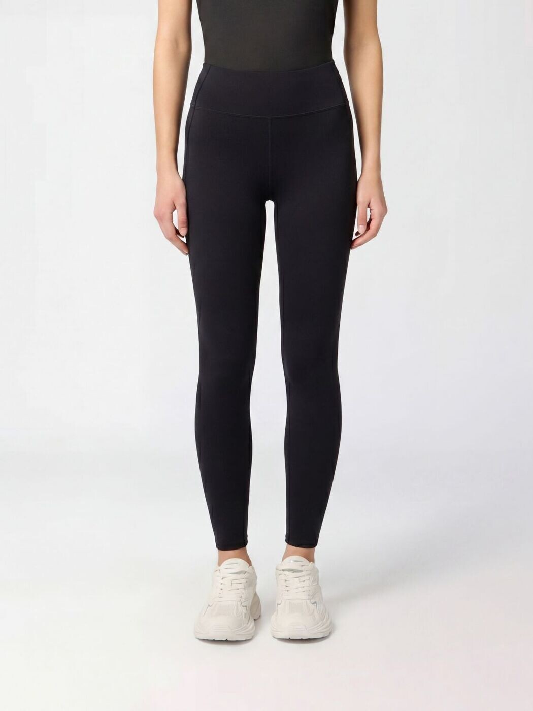 飾り気の無い・運動競技 PLEIN SPORT ズボン ズボン下 レディース 黒いこと Trousers SAFCWJT2238STE003N Black 関税 貨物輸送無料 2026SS gi