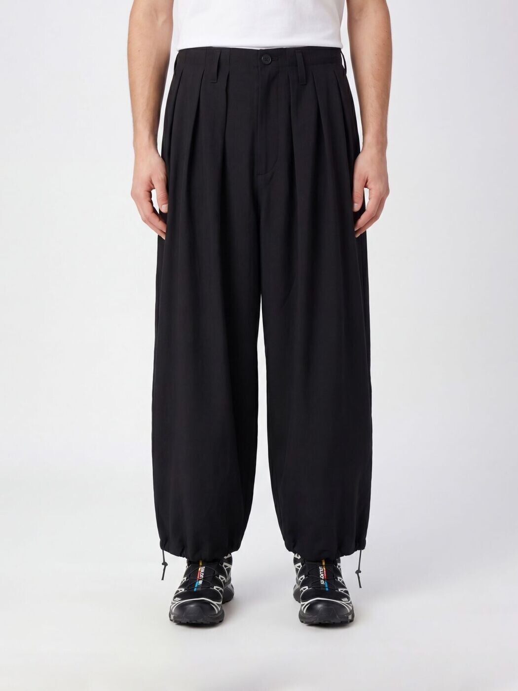 ヨ蛆虫 ヤマモト YOHJI YAMAMOTO ズボン ズボン下 メンズ 黒いこと Trousers HKP10500 関税 貨物輸送無料 2026SS gi
