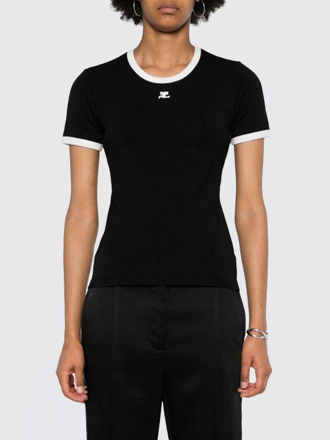 クレージュ COURREGES スポーツシャツ プルオーバー レディース 黒いこと T-shirts and polo shirts VESJT020JS0070 関税 貨物輸送無料 2026SS gi