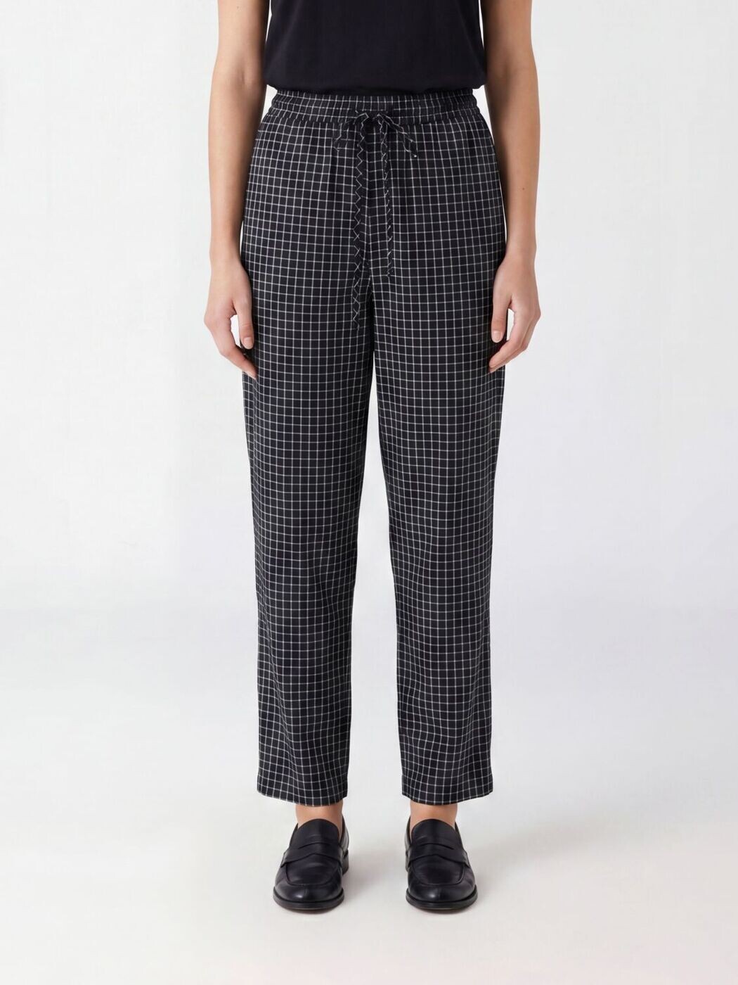 ダンスト DUNST ズボン ズボン下 レディース 黒いこと Trousers UDPA6B121BK 関税 貨物輸送無料 2026SS gi