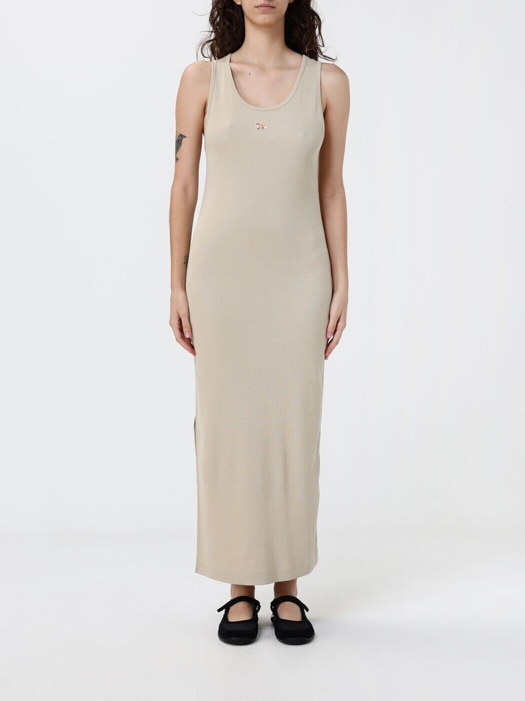 棲み家 稲荷 MAISON KITSUNE 衣裳 御召しもの レディース 緑であること Dresses QW01654KA0033 関税 貨物輸送無料 2026SS gi