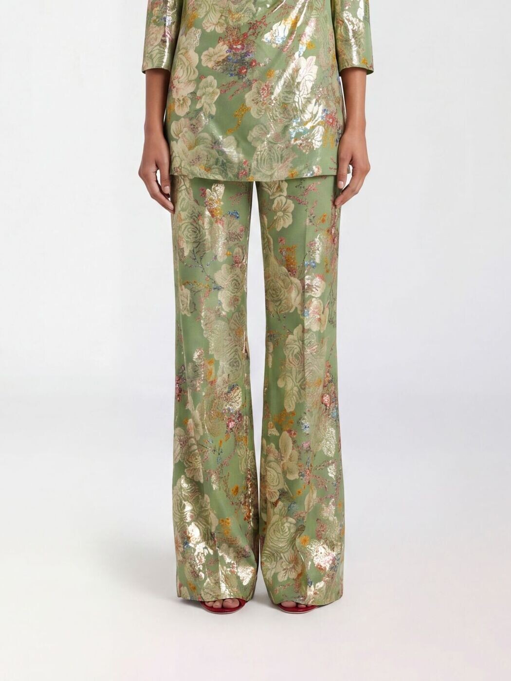 バレンチノ VALENTINO ズボン ズボン下 レディース 緑であること Trousers 8B0RB715A72 関税 貨物輸送無料 2026SS gi